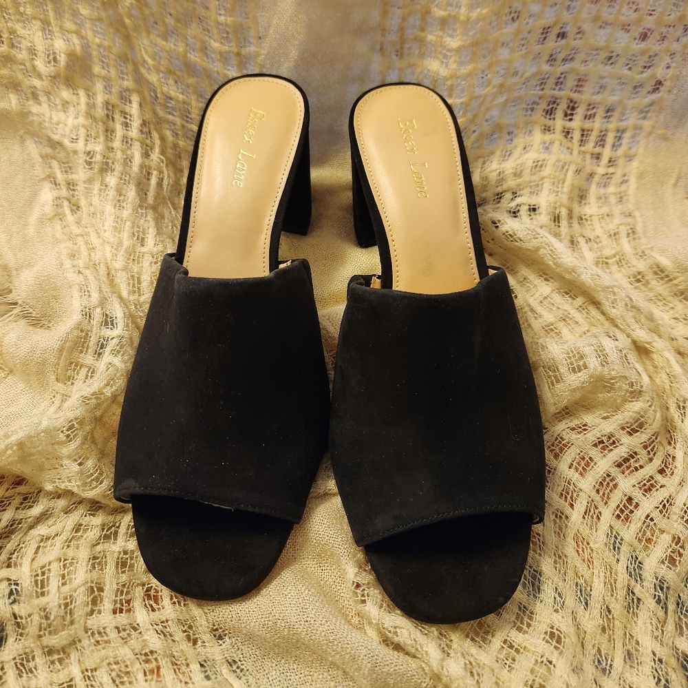 Chunky heeled mules